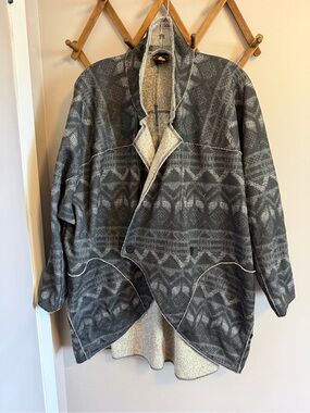 Burton Carmi Cardi Aztec Geometric Fleece Cardigan Charcoal oversized S